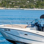 Quicksilver Activ 755 Sundeck