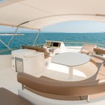 Ferretti 730