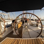Bavaria 44