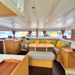 Lagoon 421
