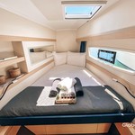 Fountaine Pajot Lucia 40