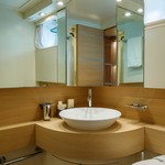 AB Yachts 68