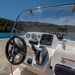 Quicksilver Activ 455 Open