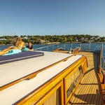 Simpson 12 meter junk rigged