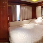 Ferretti Custom Line 112