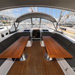 Hanse 548