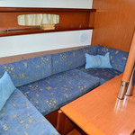 Beneteau Oceanis 37