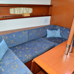 Beneteau Oceanis 37