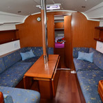 Beneteau Oceanis 37