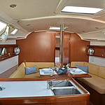 Beneteau Oceanis 37