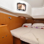 Dufour 382