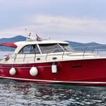 SAS Adriana 44