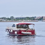 SAS Adriana 44