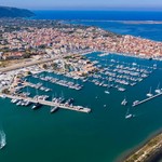 Ferretti 68