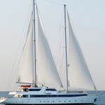 Motor sailer