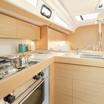 Dufour 360