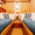 Ferretti 760