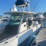 Boston Whaler 350 Outrage