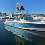 Boston Whaler 350 Outrage