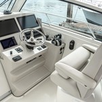 Boston Whaler 345 Conquest