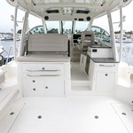 Boston Whaler 345 Conquest