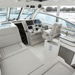 Boston Whaler 345 Conquest
