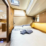 Beneteau Sense 57