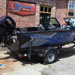 Lund Boats 1875 Crossover XS