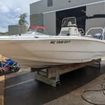 Nauticstar 211