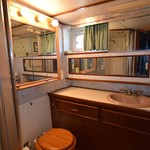 Chris-Craft Commander 44