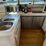 Sea ray 500 db sedan bridge