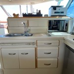 Sea ray 500 db sedan bridge