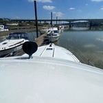 Sea ray 500 db sedan bridge