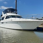 Sea ray 500 db sedan bridge