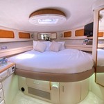 Sea ray 500 db sedan bridge