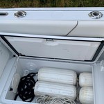 Glacier bay isle runner blue hull 2670