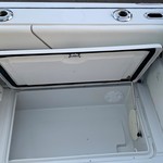 Glacier bay isle runner blue hull 2670