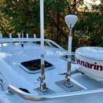 Glacier bay isle runner blue hull 2670