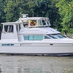 Carver 41 Cockpit Motor Yacht