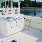 Boston Whaler 350 Outrage