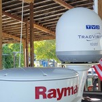 Chaparral 330 Signature