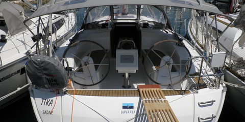 Bavaria CRUISER 34