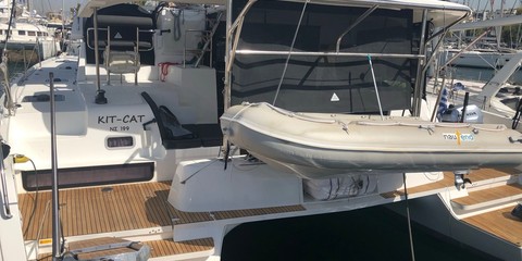 Lagoon 42
