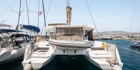 Lagoon 42