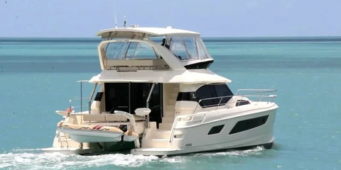 Aquila 44