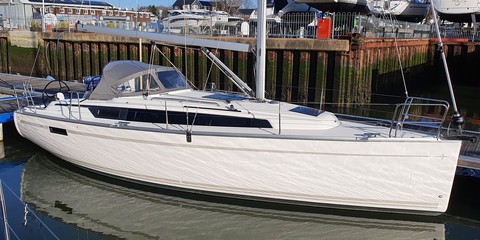Bavaria CRUISER 34