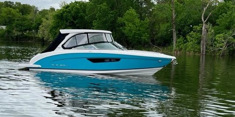 Regal 3300