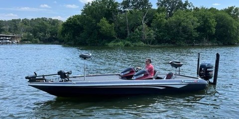 C kip  sea ranger 39 flybridge ts cruiser