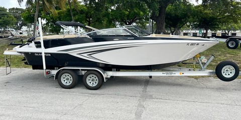 Glastron GT 225