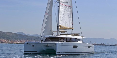 Fountaine Pajot Saona 47